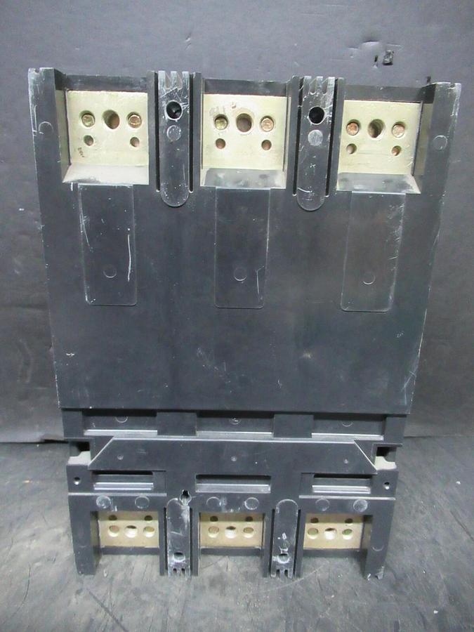 Used SIEMENS SENTRON MOLDED CASE SWITCH JXD63S400A 400 AMP 600 VAC 3-POLE