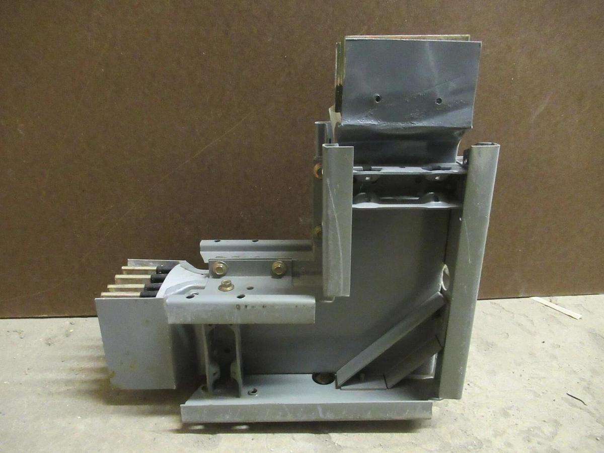 Used 1200 AMP SQUARE D CF2512GLFM12 3 PH 4 W 600 V BUSWAY ELBOW CORNER COPPER I-LINE