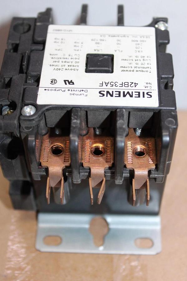 Used SIEMENS CONTACTOR 42BF35AF 600 VAC 3-POLE 30 AMP 15 HP COIL: 110/120 VAC