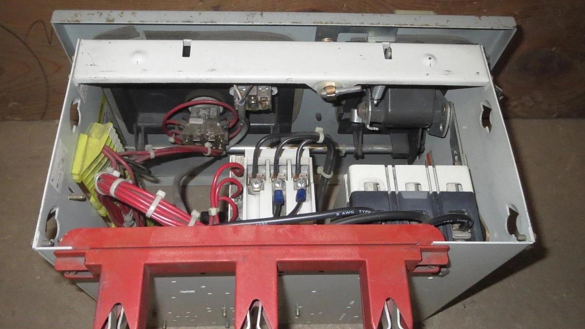 Used WESTINGHOUSE FREEDOM 2100 12" MCC STARTER BUCKET NEMA SIZE 1 **WARRANTY**