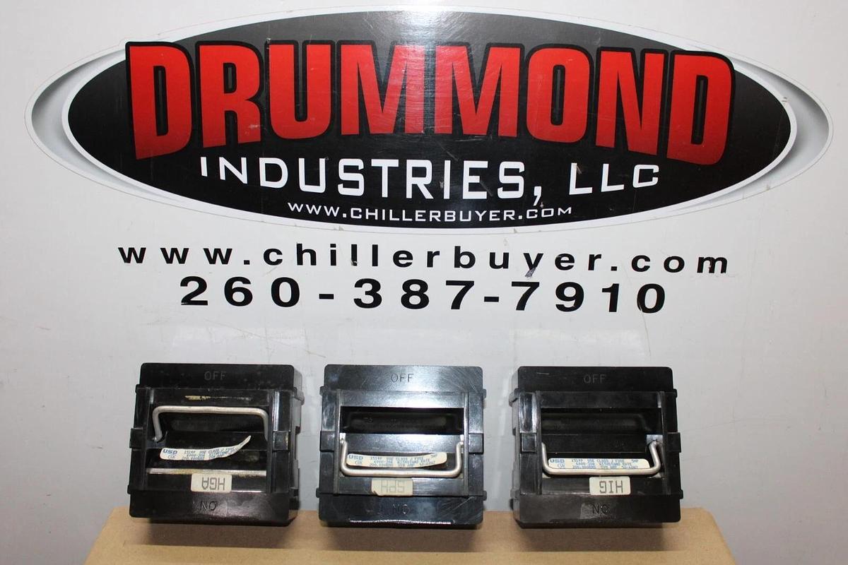 Used LOT OF 3 USD PULLOUT FUSE BLOCK SWITCH 15149 600 VAC 30 AMP 3-POLE 50/60 HZ 5 HP