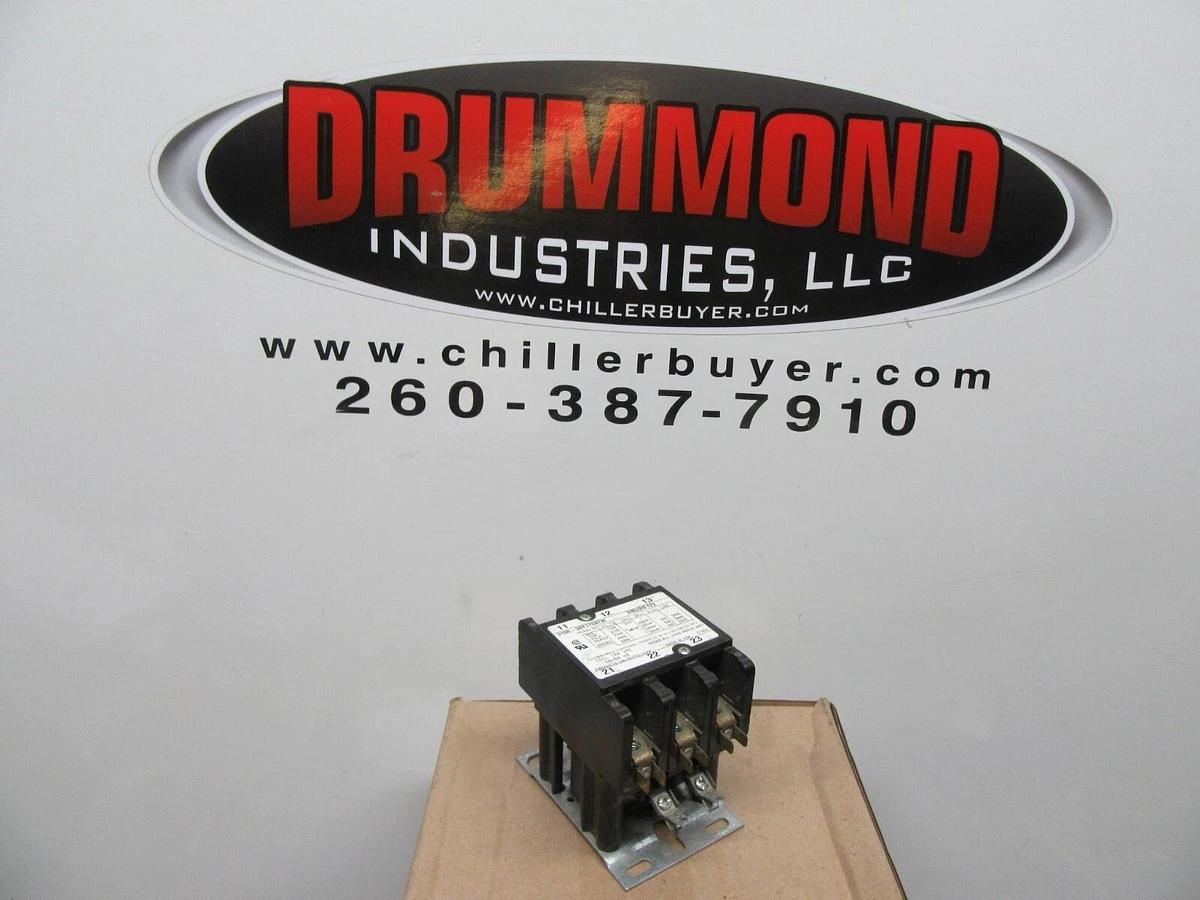 Used PRODUCTS UNLIMITED CONTACTOR 3100-30T1728TW 600 VAC 60 AMP 30 HP COIL: 120 VAC
