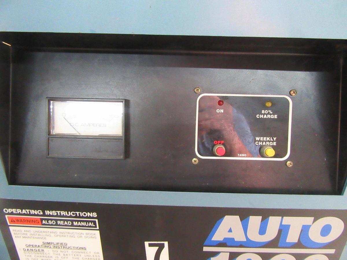 Used 24 VOLT HERTNER BATTERY CHARGER 73 AMPS 3SN12-380 208/240/480 V 3 PH 380 AH