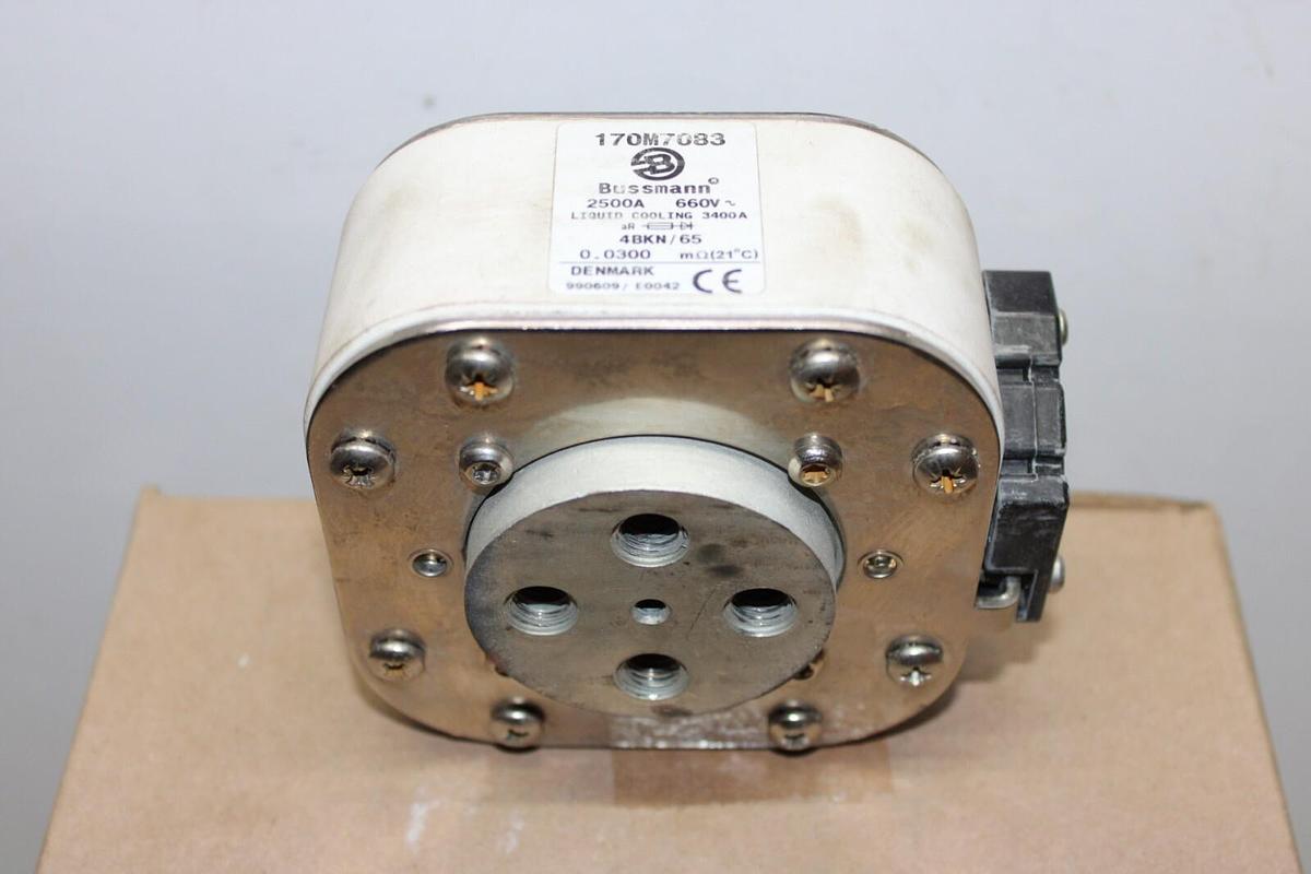 Used BUSSMANN FUSE 170M7083 2500A 660VAC **WARRANTY INCLUDED**