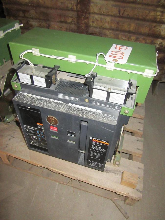 Used (1) MERLIN GERIN MASTERPACT CIRCUIT BREAKER MP20-H1 3P 600V 50/60HZ 2000A STR58U