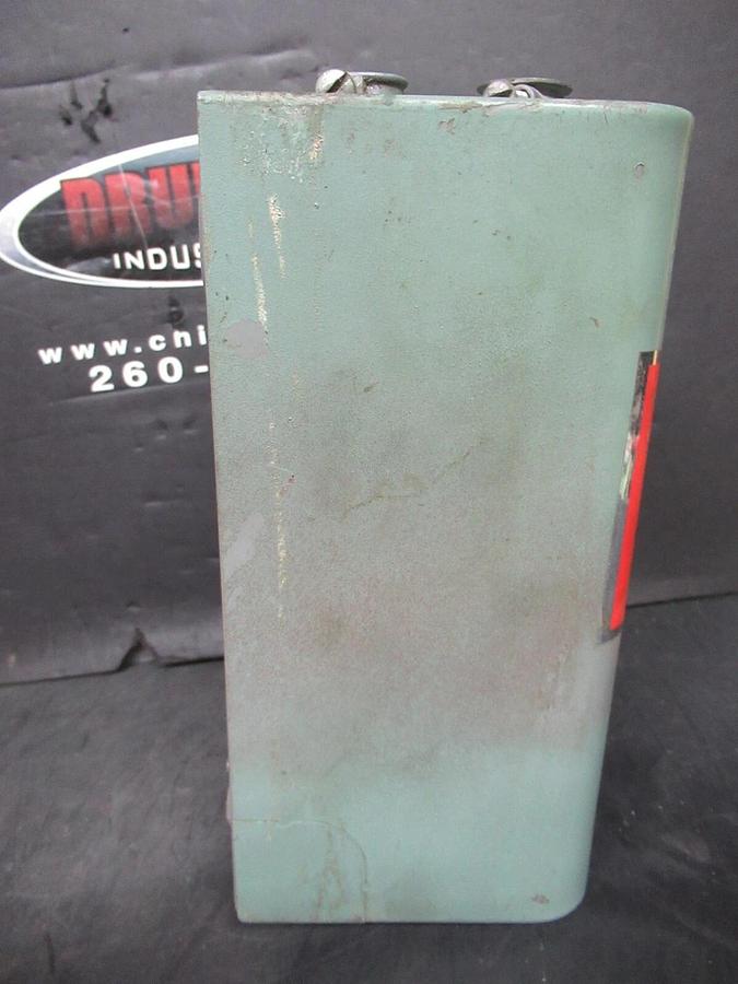 Used ENCLOSED CUTLER HAMMER STARTER FOR AC UNIT 956H7132B HN03AC800 30 AMP 600 VAC