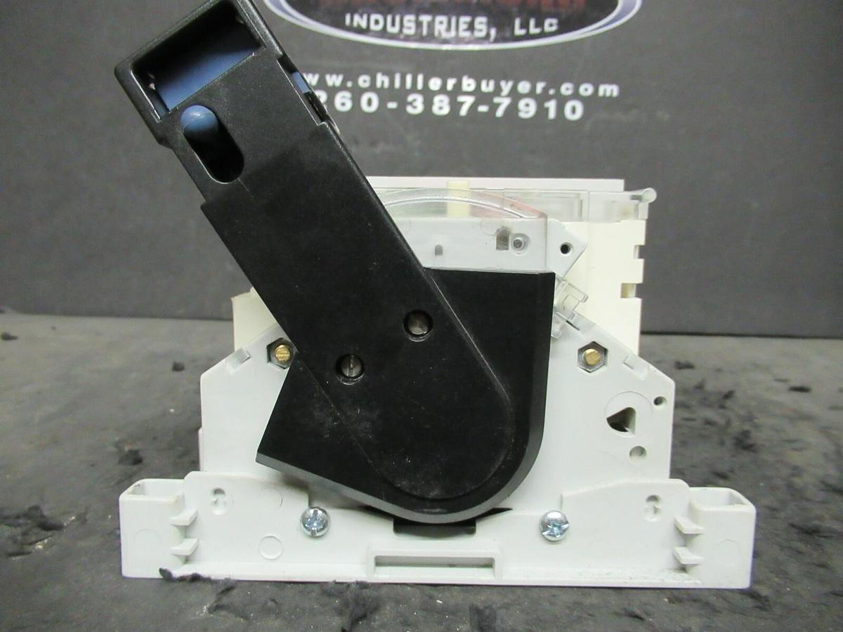 Used TELEMECANIQUE GS1 EERU 20 GENERAL PURPOSE SWITCH 30 AMP FLANGE MOUNTED