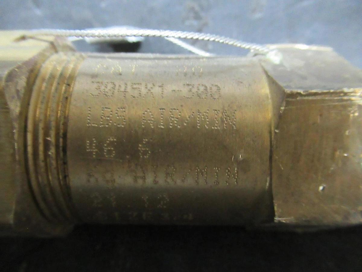 Used EB51FZ-242 / 3045X1-300 RELIEF VALVE 3/4" 300 PSI 20.7 BAR 21.12 kg AIR/SEC