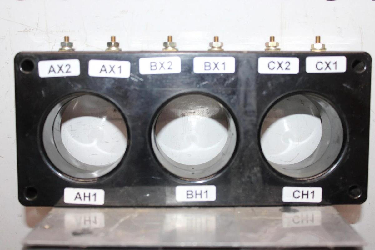 Used INSTRUMENT TRANSFORMERS CURRENT TRANFORMER 3P85-122-2.4 1200:2.4 600V 50-400HZ
