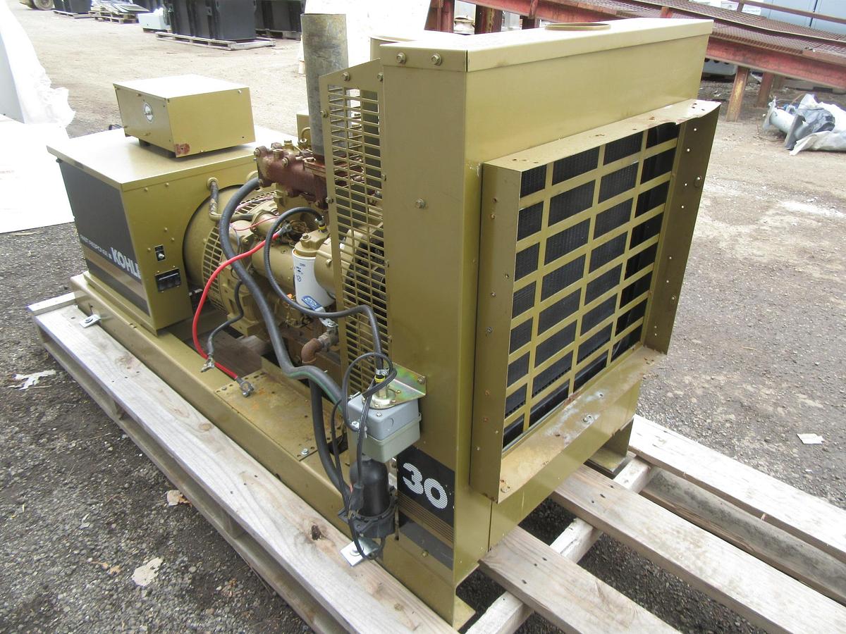 Used 30 KW 33KW DIESEL GENERATOR KOHLER 120/240V CUMMINS 4B 12-LEAD RECONNECTABLE