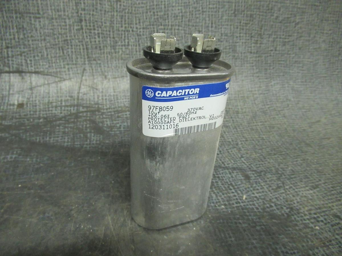 Used GENERAL ELECTRIC DIELEKTROL VI CAPACITOR 97F8059 10uF 370VAC 50/60 HZ GE