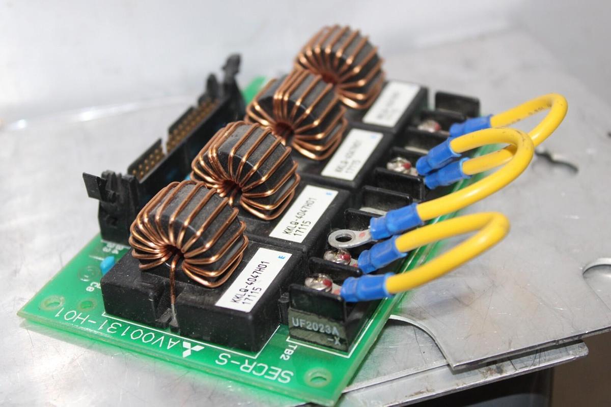 Used MITSUBISHI SECR-S HVAC CIRCUIT BOARD AV00131-H01 061B26 **WARRANTY INCLUDED**