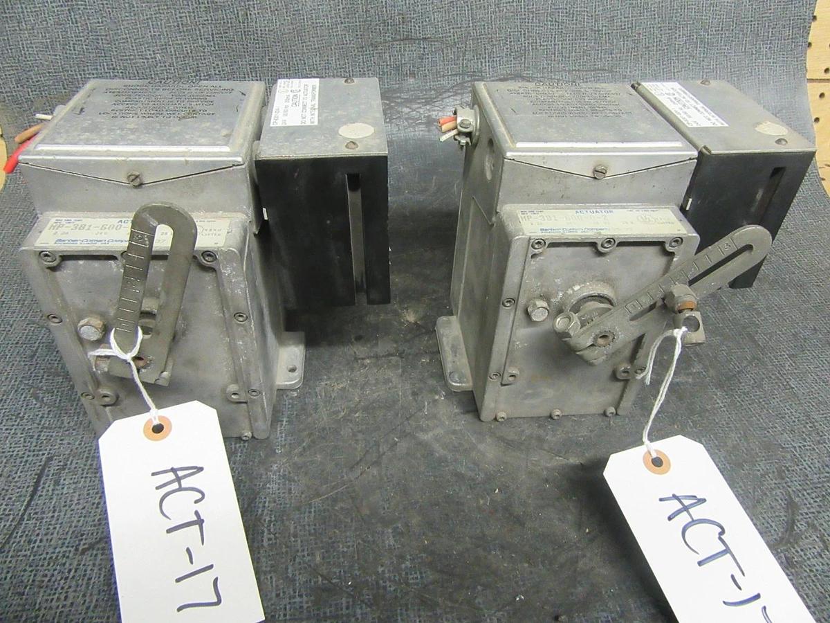 Used BARBER COLMAN MP-381-600-0-2 ACTUATOR 24V 2.2A 28W W/ CP-8301-024-1 DRIVE