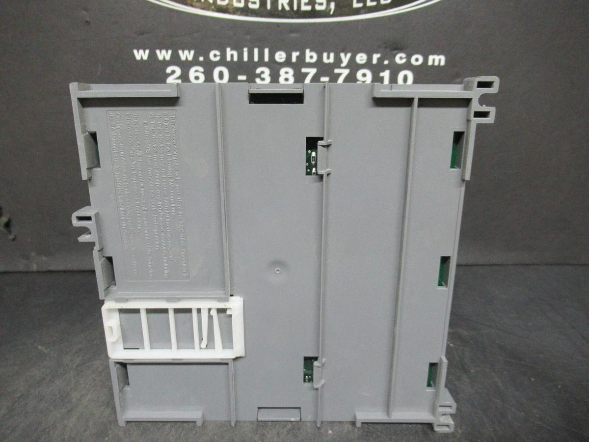 Used JOHNSON CONTROLS METASYS UNITARY CONTROLLER AS-UNT-1144-0 24 VAC 8 VA CLASS 2