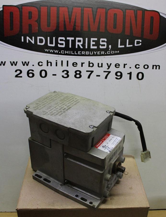 Used HONEYWELL MODULTROL IV MOTOR ACTUATOR M7282A1022 20 VA 24 VOLT X13610457-01