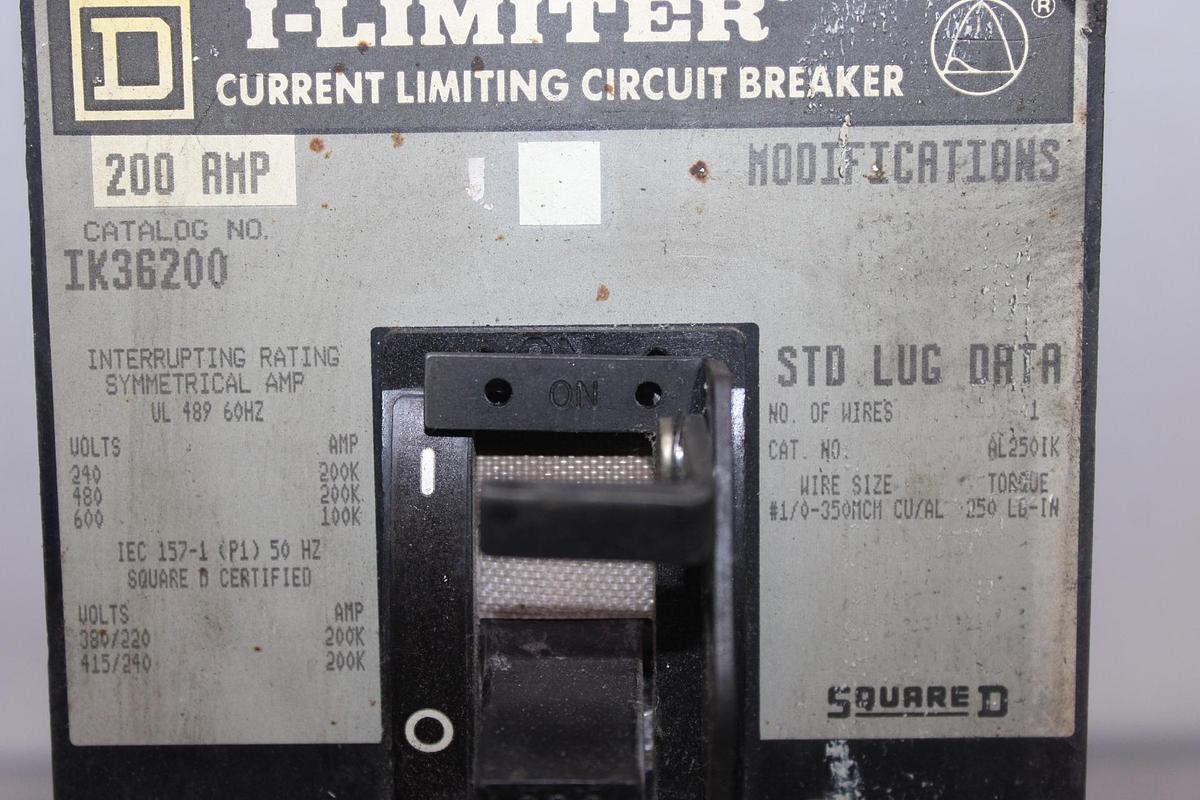 Used SQUARE D I-LINE CIRCUIT BREAKER KA36110 SERIES 2 110 AMP 600 VAC 3-POLE