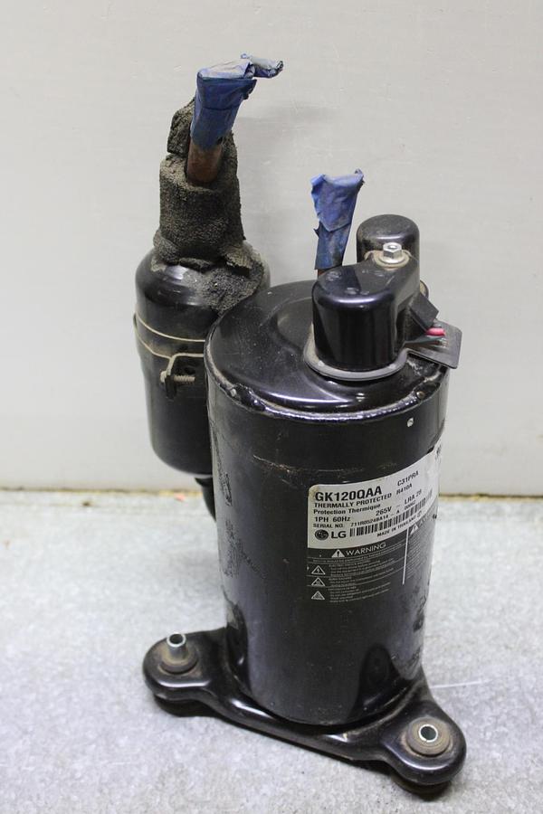 Used GENERAL ELECTRIC CONTROL CONTACTOR CR2810F 11AB1B SIZE 4 150 AMP 600V 150HP