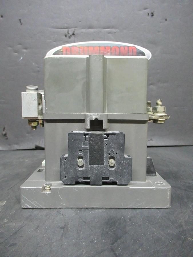 Used SIEMENS CONTACTOR CDB50*3 600 VAC 135 AMP 110/120 V COIL **WARRANTY**