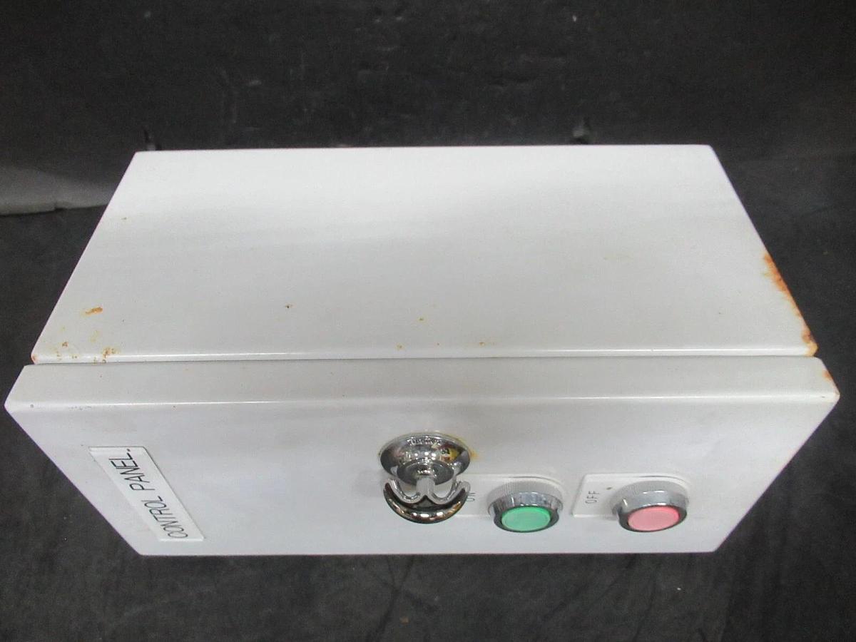 Used ENCLOSED TELEMECANIQUE STARTER LC1D16 W/ OVERLOAD RELAY LRD-076 25 AMP 600 V