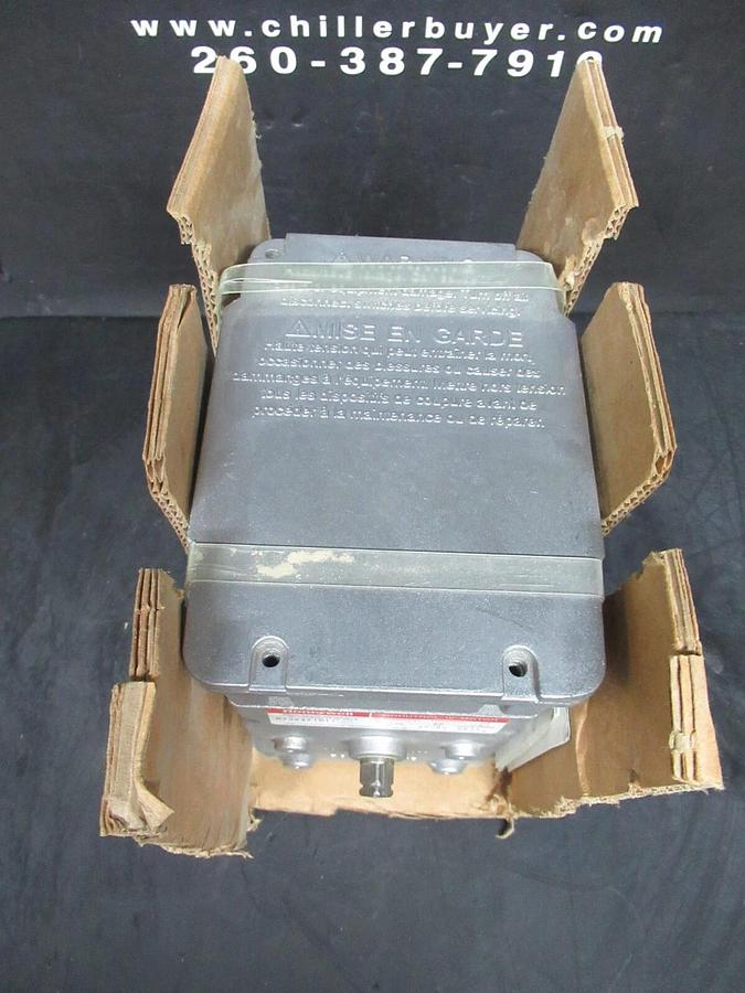 HONEYWELL ACUATOR MOTOR MODUTROL IV M7384A1011 24 VOLT 97-4257 REV. B *NEW SUR+*
