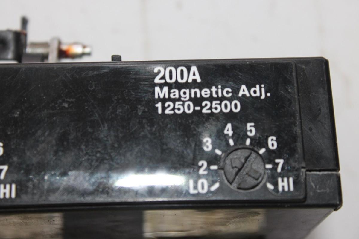 Used SIEMENS ADJUSTABLE OVERLOAD RELAY OM-1462012-2X-0748 77476A00 200 AMP