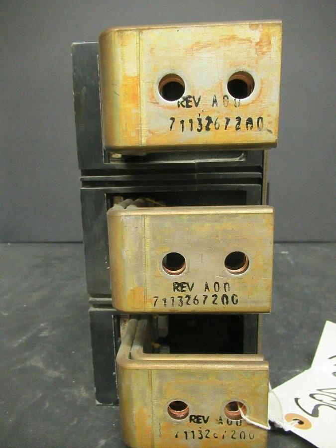 Used SQUARE D CIRCUIT BREAKER MHL3610001212 1000 AMP 600 VAC 3-POLE 3-PHASE