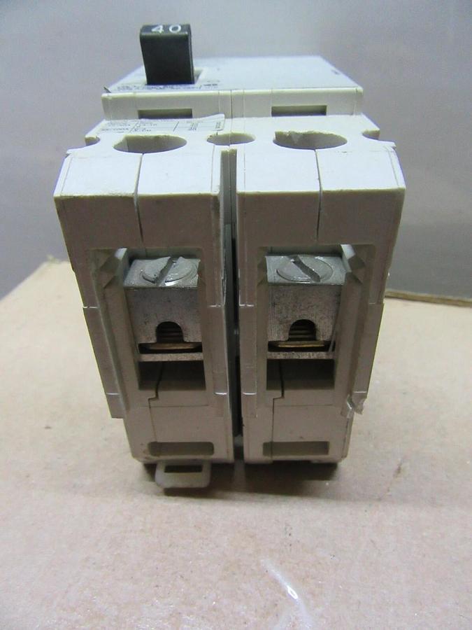 Used SIEMENS CIRCUIT BREAKER CQD240 480/277 VAC 40 AMP 2-POLE **WARRANTY**