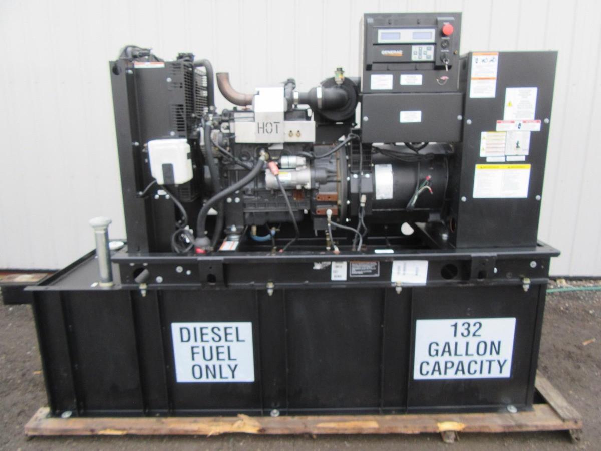Used 2015 30 KW DIESEL GENERATOR GENERAC 120/240 VOLT SINGLE PHASE 181 HOURS VIDEO