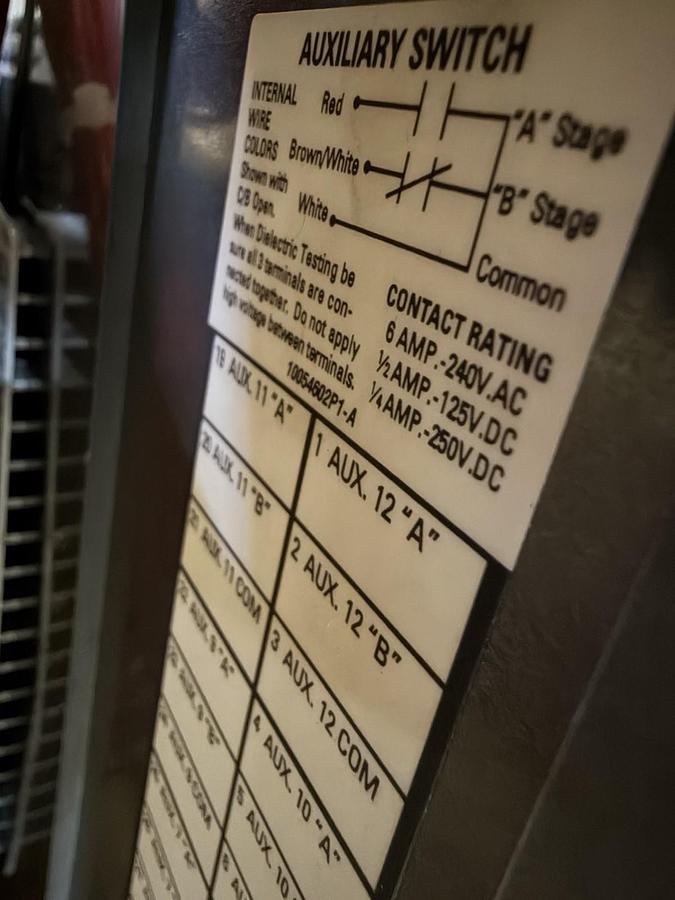 Used GE SSD08B208 800 AMP BREAKER MICRO VERSA TRIP LSI SHUNT BELL ALARM W/ PAPERWORK