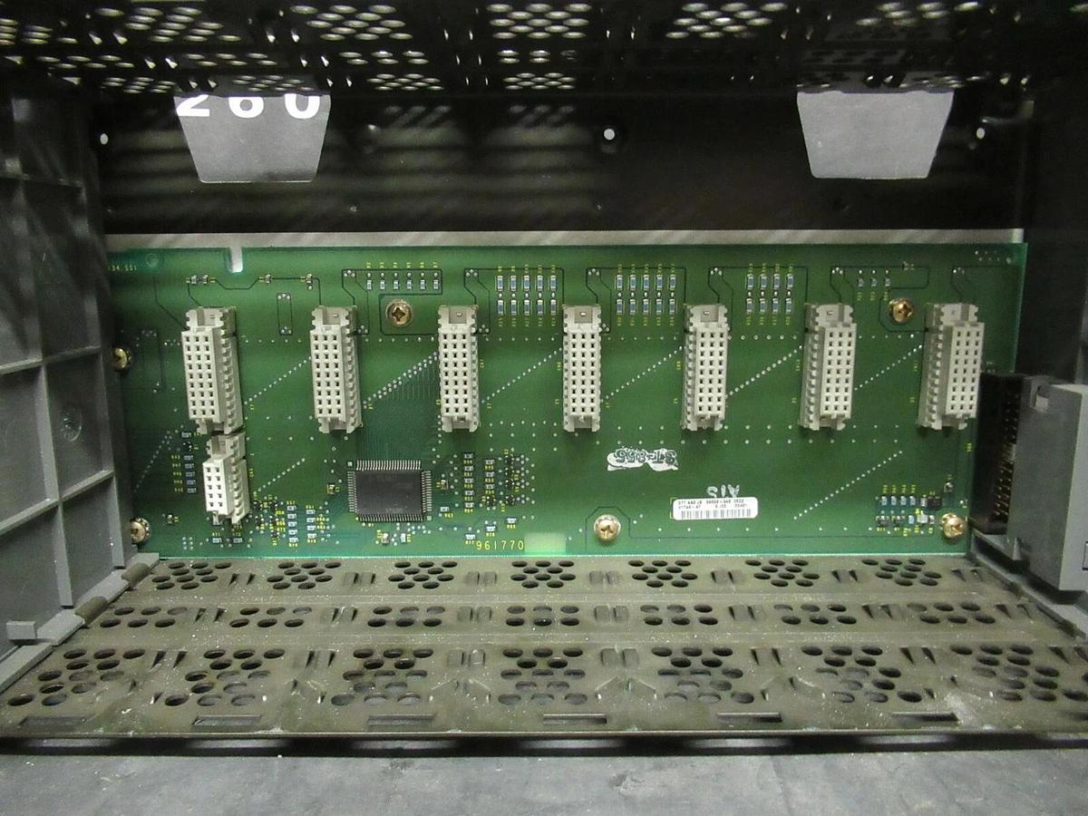 Used ALLEN BRADLEY SLC 500 POWER SUPPLY 1746-P2 SER. C W/ 1746-A7 SER.B 7 SLOT RACK