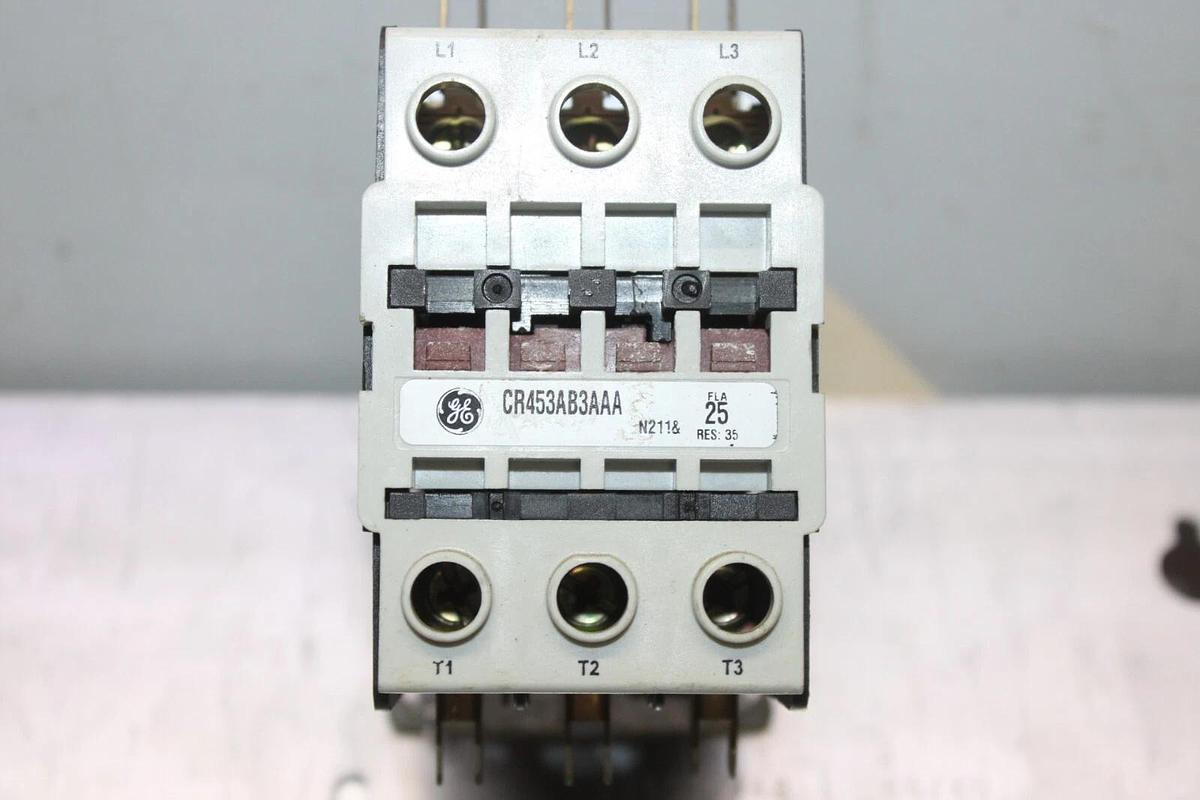 Used GENERAL ELECTRIC CONTACTOR CR453AB3AAA 25 AMP 600 VAC 3-POLE COIL: 110/120V