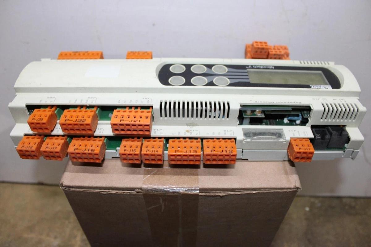 Used MCQUAY CAREL MICROTECH II PLC CHILLER CONTROL MODULE PCO2MQ3BL0 REV. 1.513
