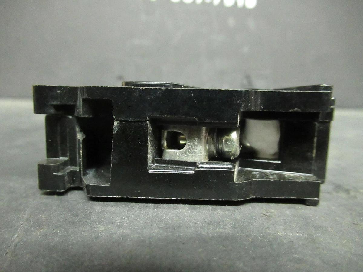 Used 20 AMP SIEMENS B120 1 POLE BREAKER 240 VAC TYPE: BL