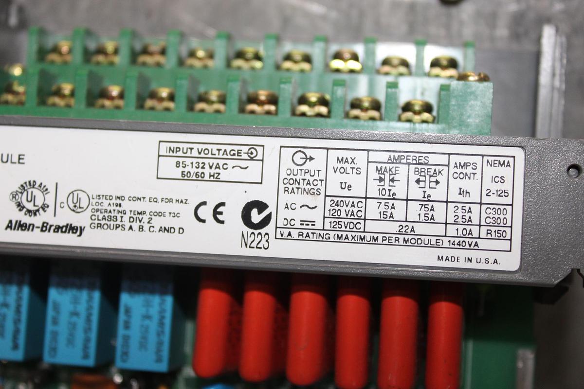 Used PRO MARINER TRUEPOWER COMBI 2500 QS 2412 BATTERY CHARGER 120 VAC 12 VDC