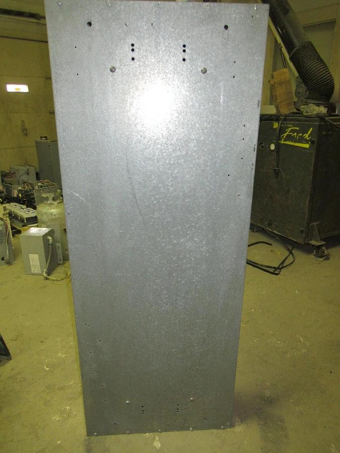 Used 225 AMP MLO CUTLER HAMMER SINGLE PHASE TYPE PB BREAKER PANELBOARD CH STYLE