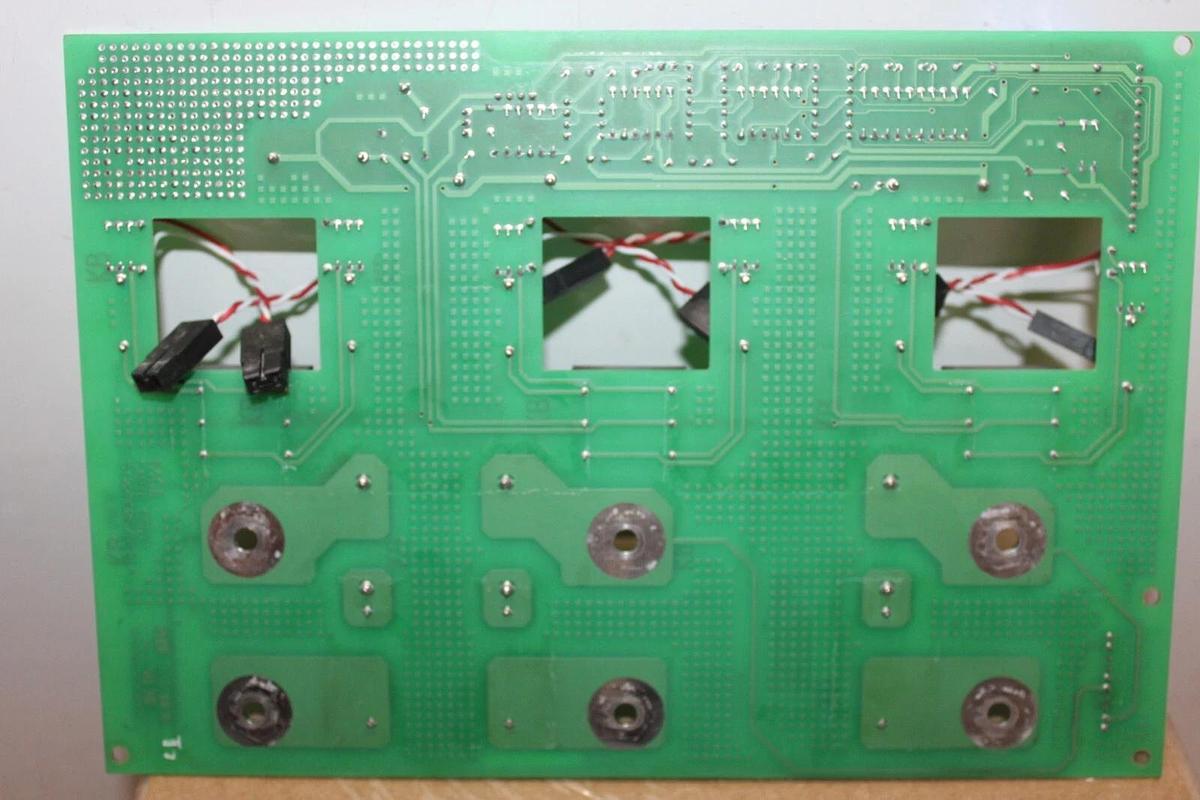 Used MGE UPS CARTE CSDI CIRCUIT BOARD 51029905XD-1CA 500H1703VCEVNT02 **WARRANTY**