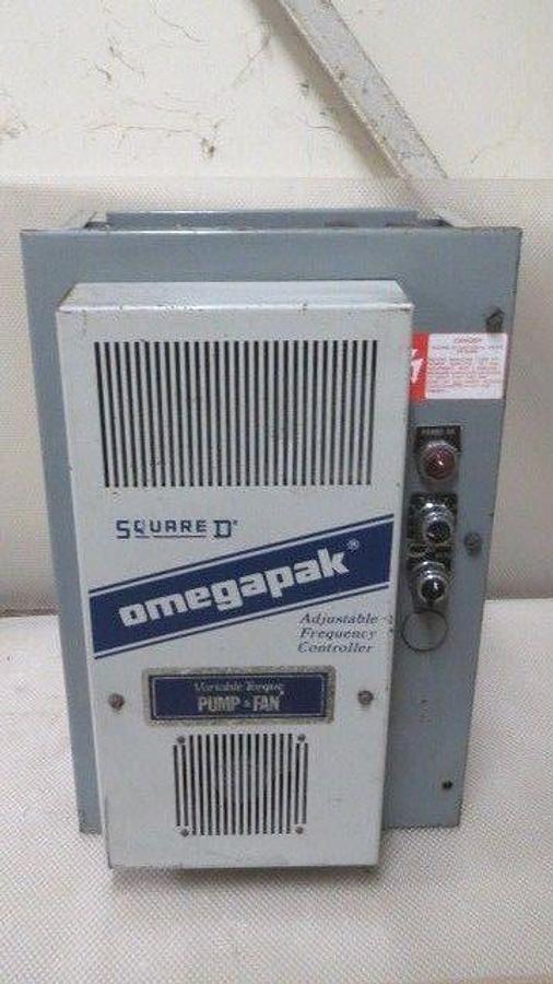 Used SQUARE D OMEGAPAK ADJUSTABLE VFD E07H10P16B16 5AF04F 460V 9.7A 3-PHASE 5HP