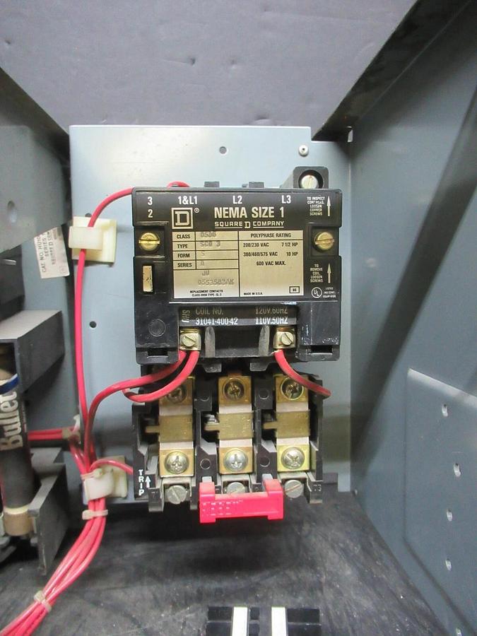 Used SQUARE D MCC MOTOR CONTROL STARTER 12" MODEL 5 W/ 8536SCO3 STARTER NEMA 1 30 AMP