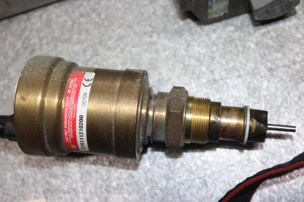 Used FERRAZ SHAWMUT ULTRASAFE FUSE HOLDER US3J1I 600 VAC 1-POLE 30 AMP