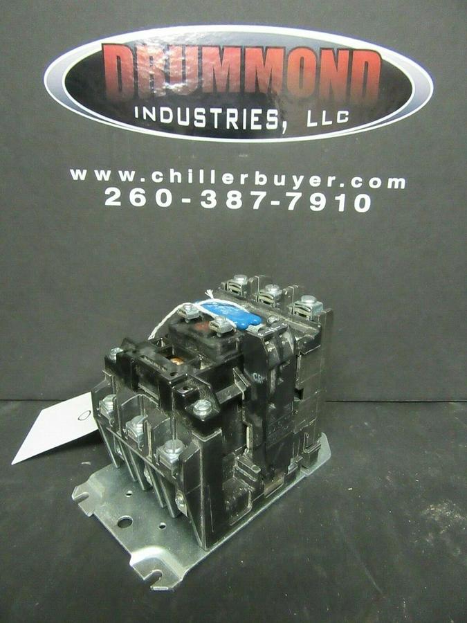 Used ALLEN BRADLEY CONTACTOR 500F-BOD930 SER. C NEMA: 1 10 HP 600 VAC COIL: 120 VAC
