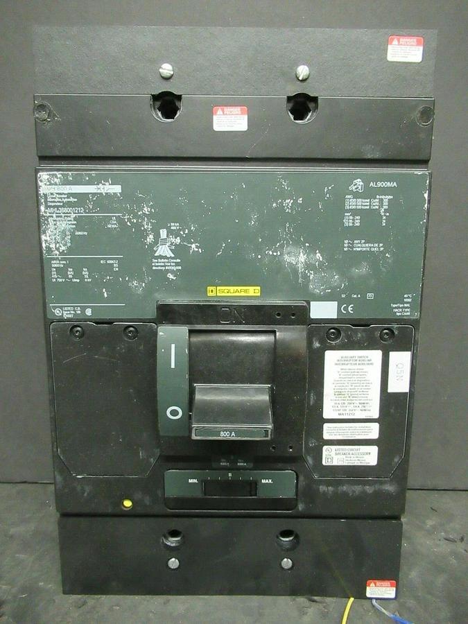 Used SQUARE D CIRCUIT BREAKER MHL368001212 600 VAC 800 AMP W/ AUX SWITCH