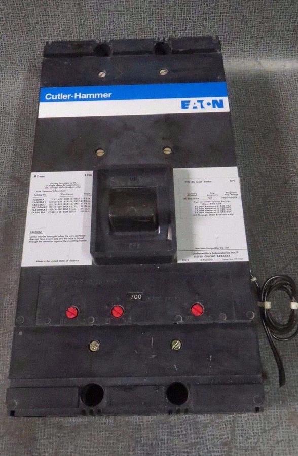 Used CUTLER HAMMER CIRCUIT BREAKER MS360700A 700 AMP 600 VAC 3-POLE W/ SHUNT TRIP