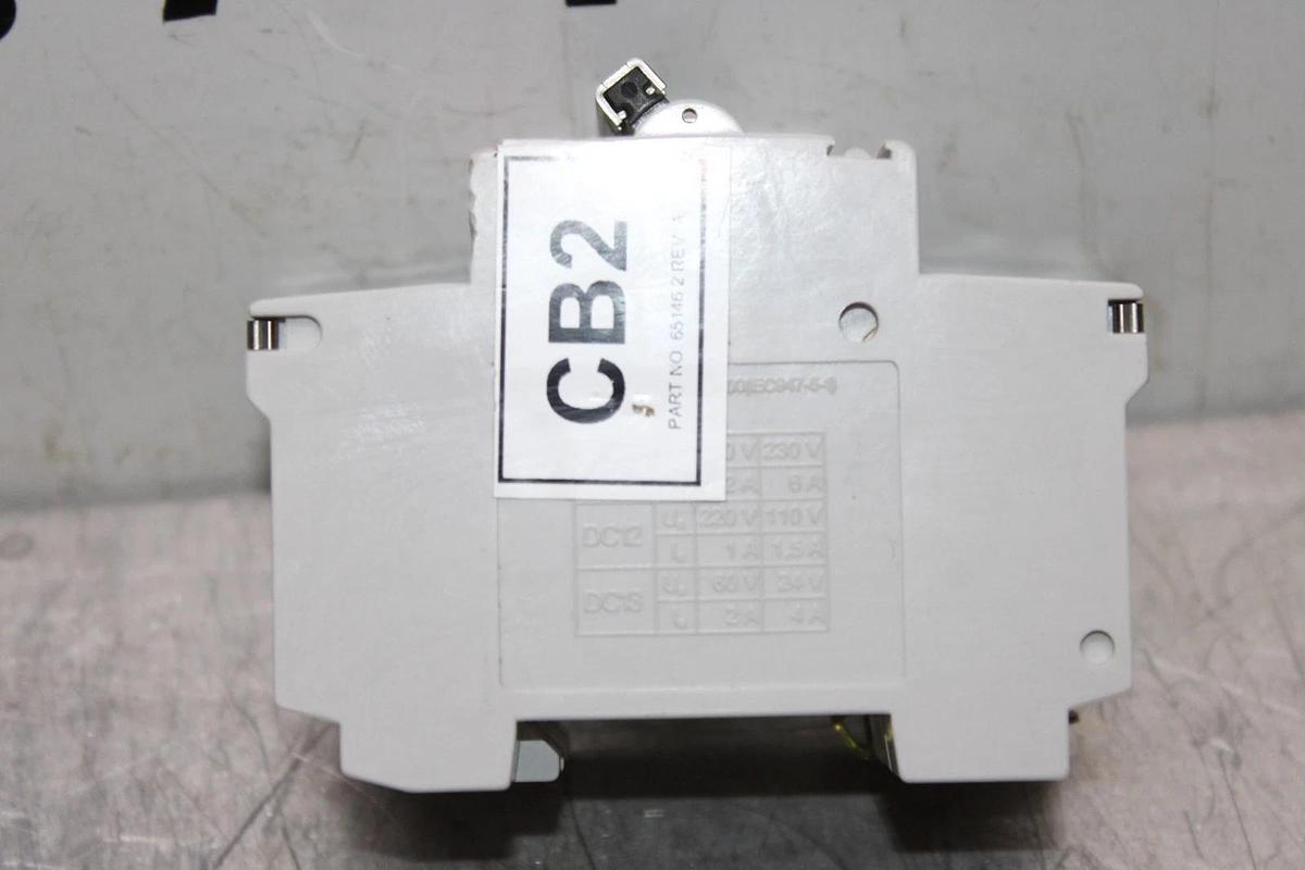 Used ABB CIRCUIT BREAKER S-262-D-8 400 VAC 8 AMP 2-POLE W/ AUXILIARY CONTACT