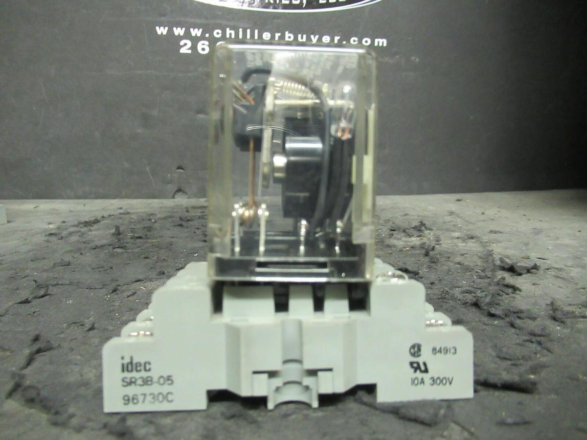 Used (SET OF 4) POTTER & BRUMFIELD KUP-14D35-24 INDUSTRIAL RELAY 3 A 1/2 HP W/ BASE
