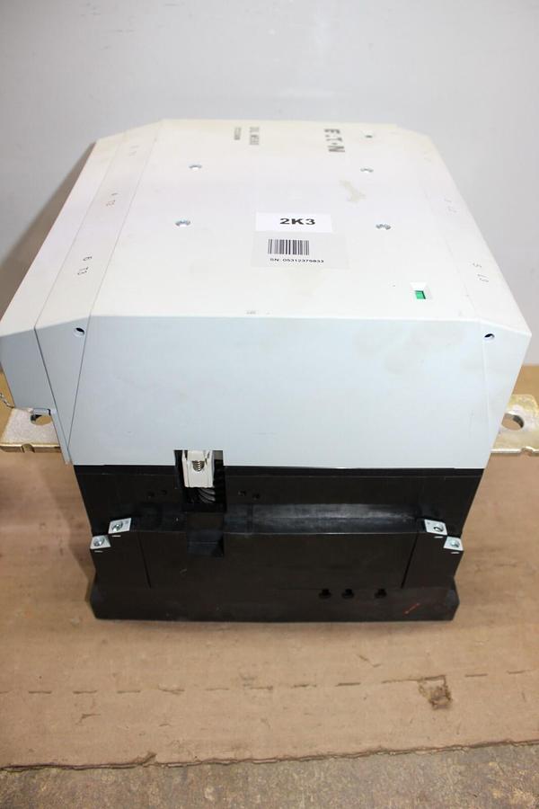 Used EATON VACUUM CONTACTOR DIL-M580 XTCE580N 600 VOLT 980 AMP 600 HP COIL: 110-240V