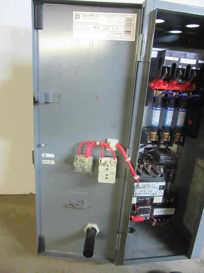 Used SQUARE D COMBINATION STARTER 8538SDG14 W/ 8536SDO1H10S 60 AMP 600 VAC SIZE 2