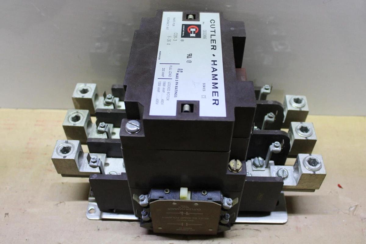 Used CUTLER HAMMER CONTACTOR C832KN6 SERIES C1 200 AMP 3-PHASE 3-POLE COIL: 120V
