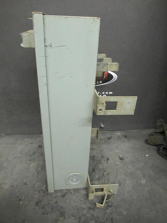 Used WESTINGHOUSE COP 30 AMP 240V FUSIBLE BUSS BUS PLUG STYLE 454D339G03 TAP