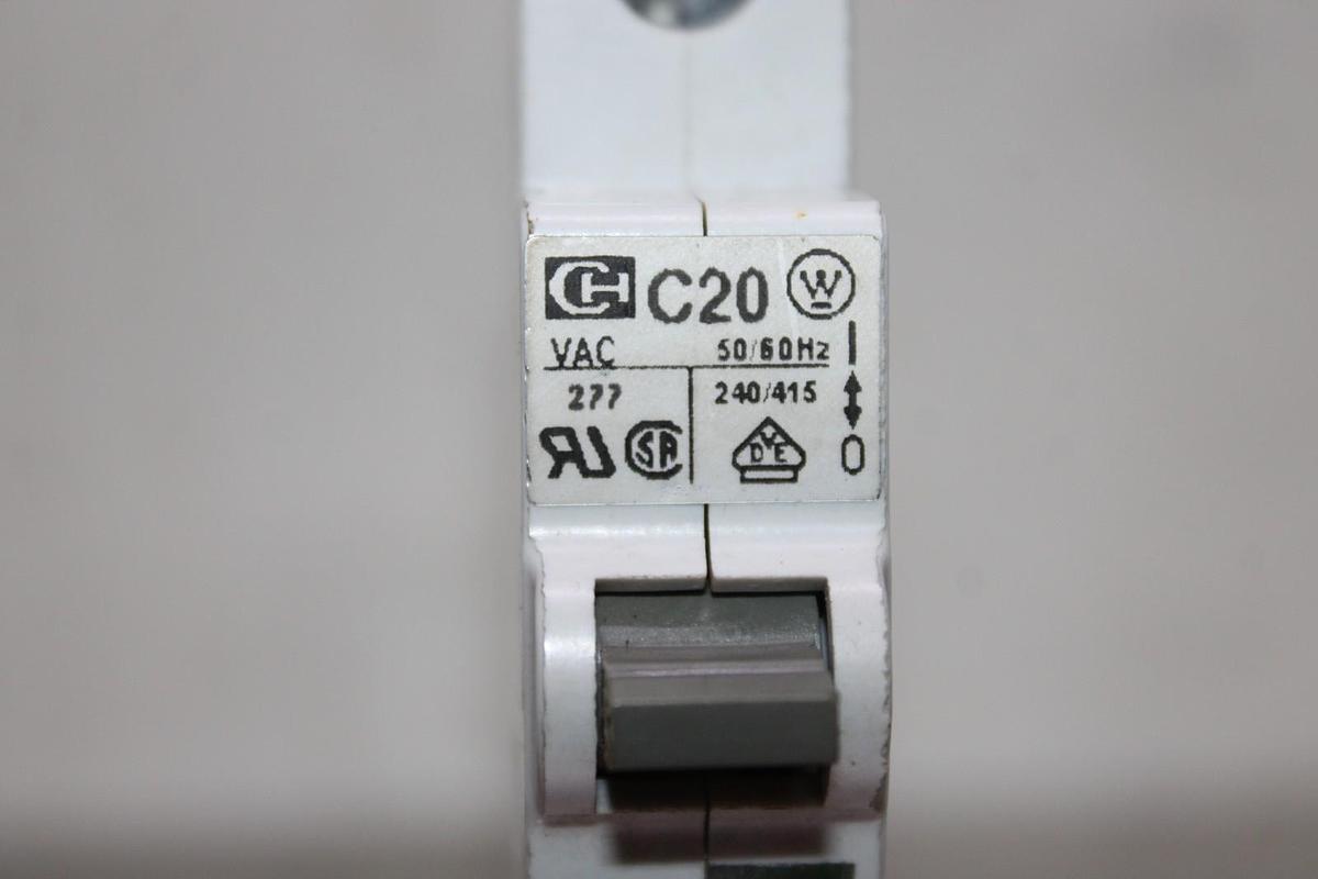 Used CUTLER-HAMMER CIRCUIT BREAKER SCPL1C20 SINGLE POLE 20 AMP 277 VAC C20