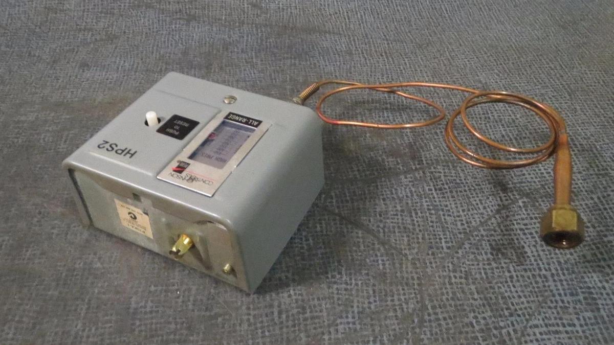 JOHNSON CONTROLS PENN PRESSURE SWITCH P70KA-1 277 VOLT 16 AMP 125 VA *WARRANTY*